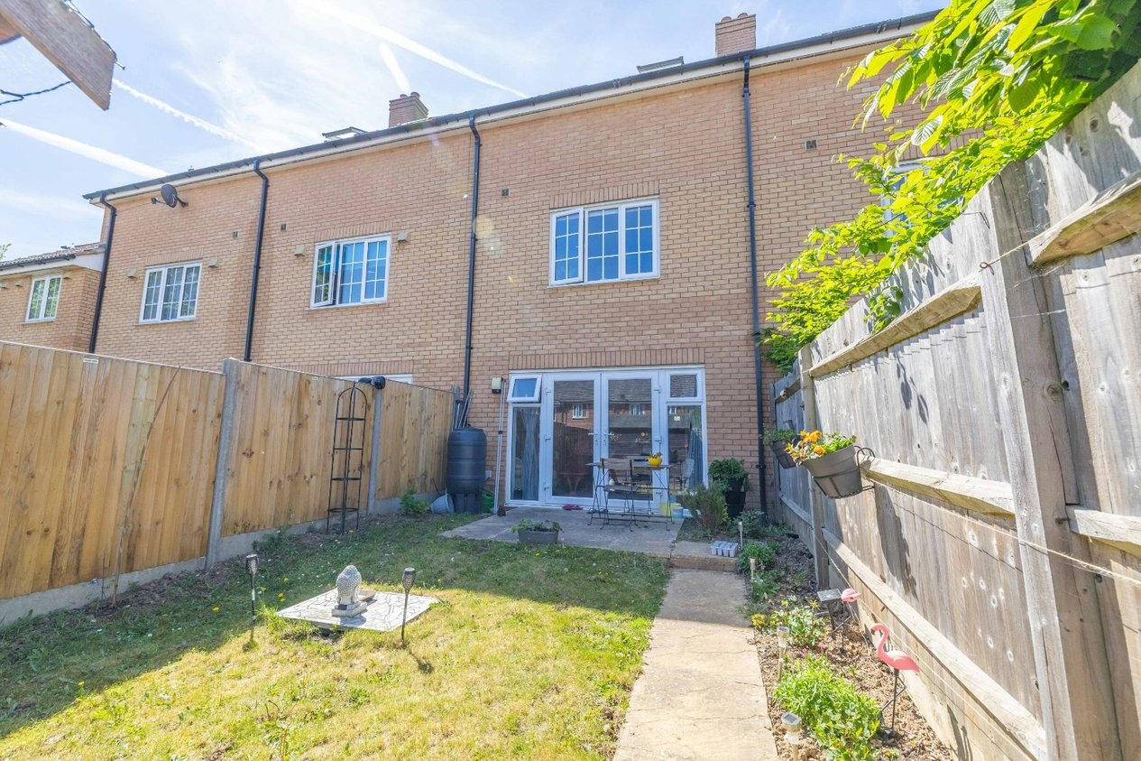 Properties For Sale in Villiers Road Canterbury