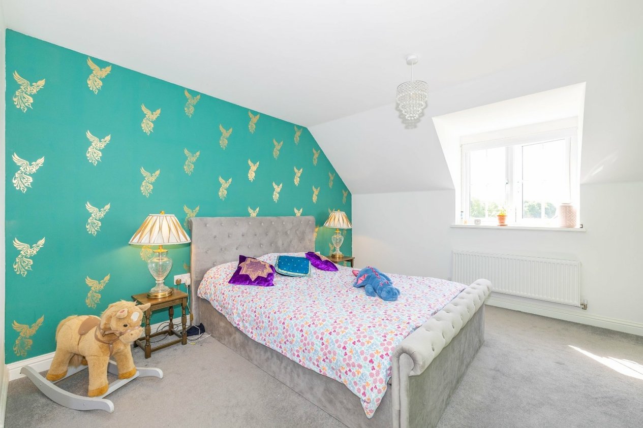 Properties For Sale in Villiers Road Canterbury
