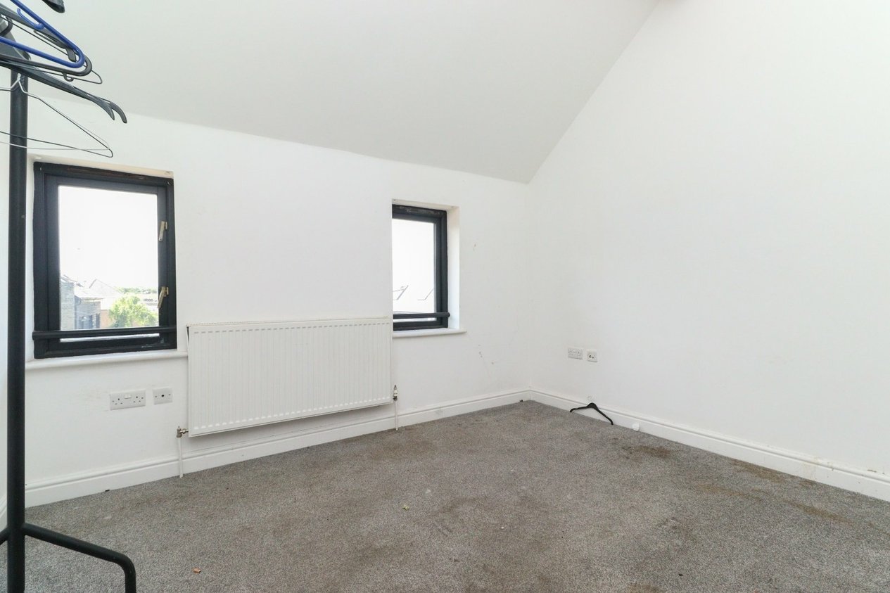 Properties For Sale in Vincent Farm Mews Margate