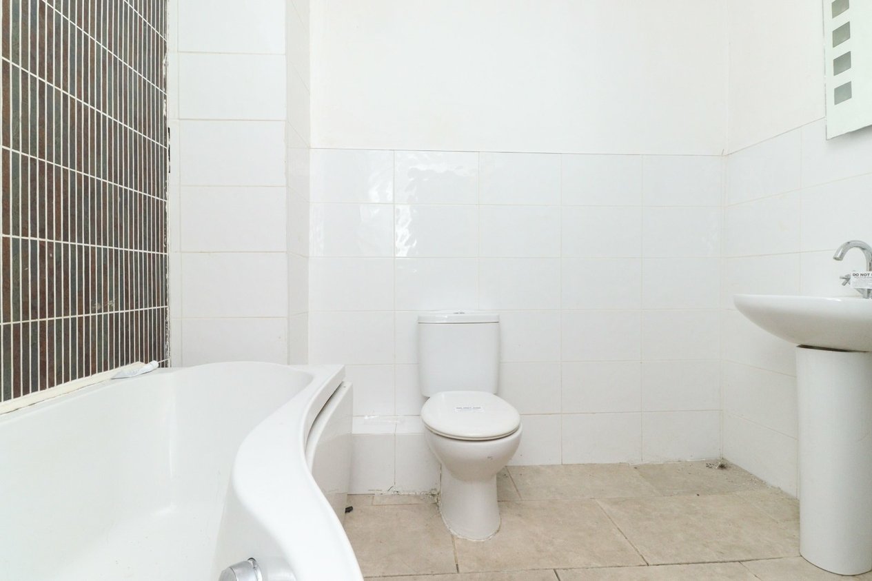 Properties For Sale in Vincent Farm Mews Margate