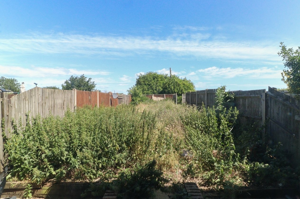 Properties For Sale in Vincent Farm Mews Margate