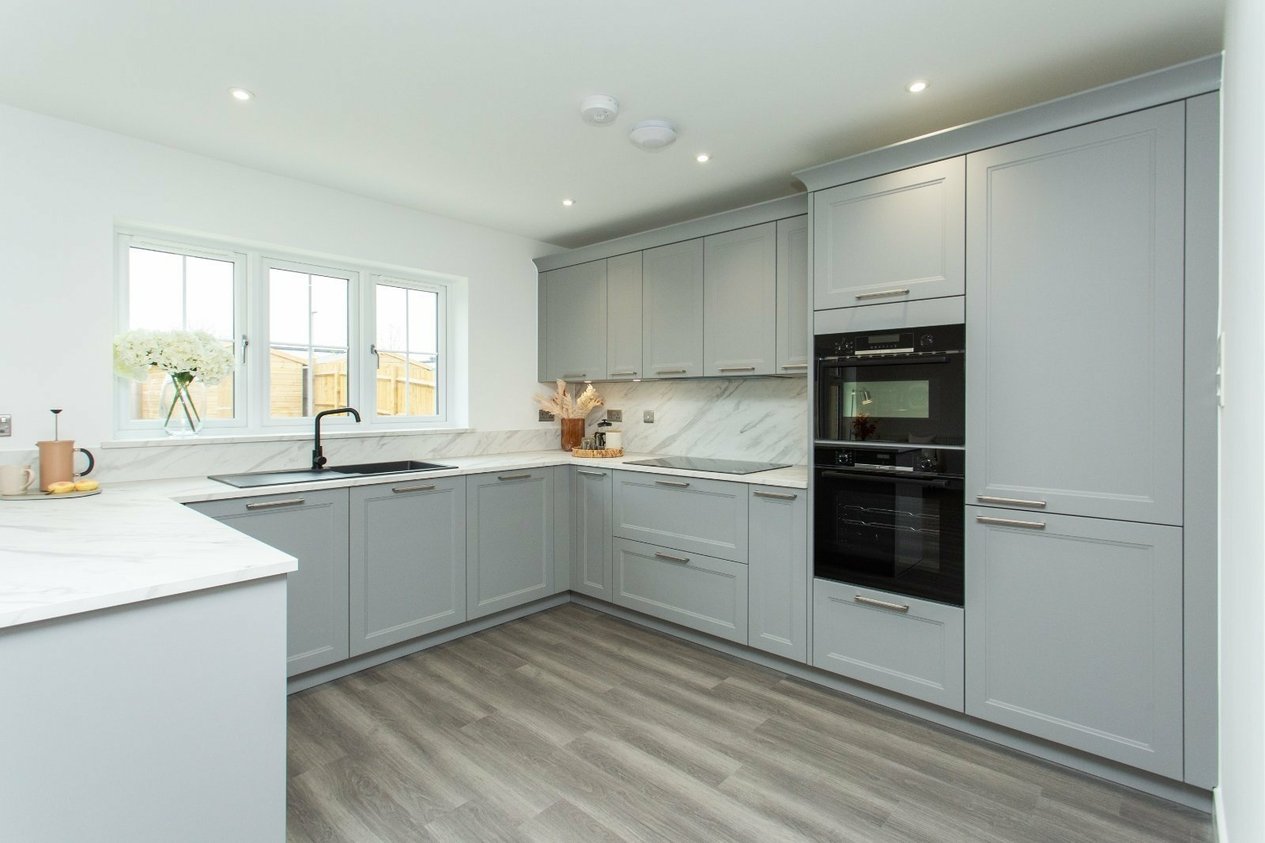Properties Under Offer in Vulcan Close, Whitstable