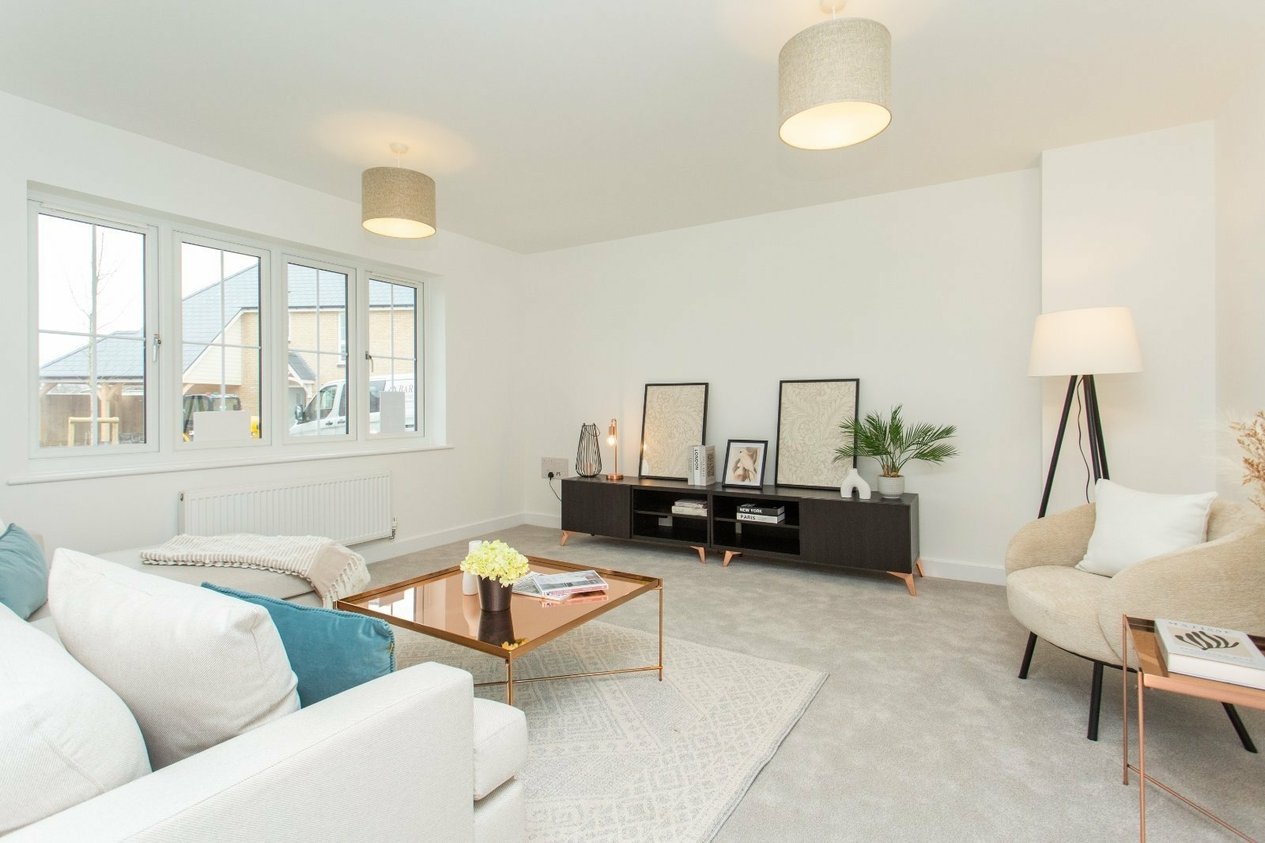 Properties Under Offer in Vulcan Close, Whitstable