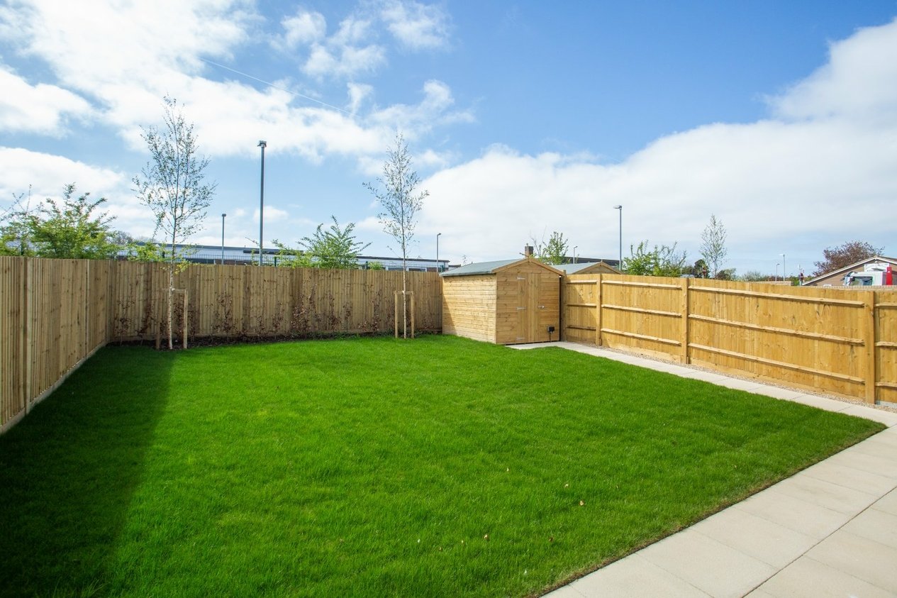 Properties Under Offer in Vulcan Close, Whitstable