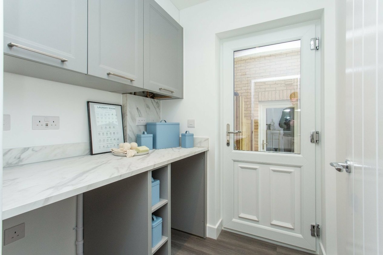 Properties Under Offer in Vulcan Close, Whitstable