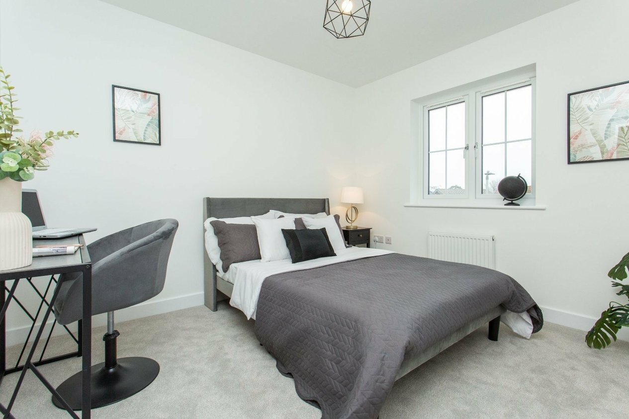 Properties Under Offer in Vulcan Close, Whitstable