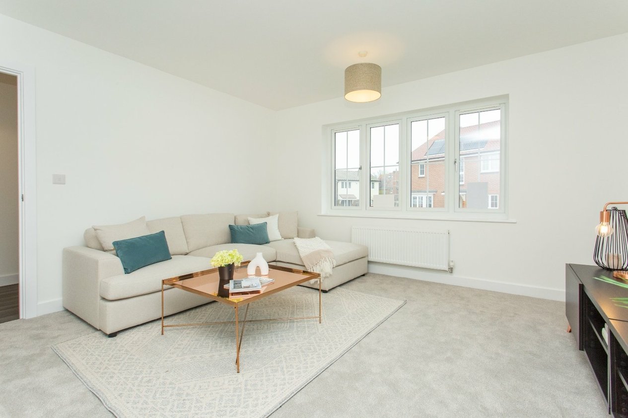 Properties For Sale in Vulcan Close Whitstable