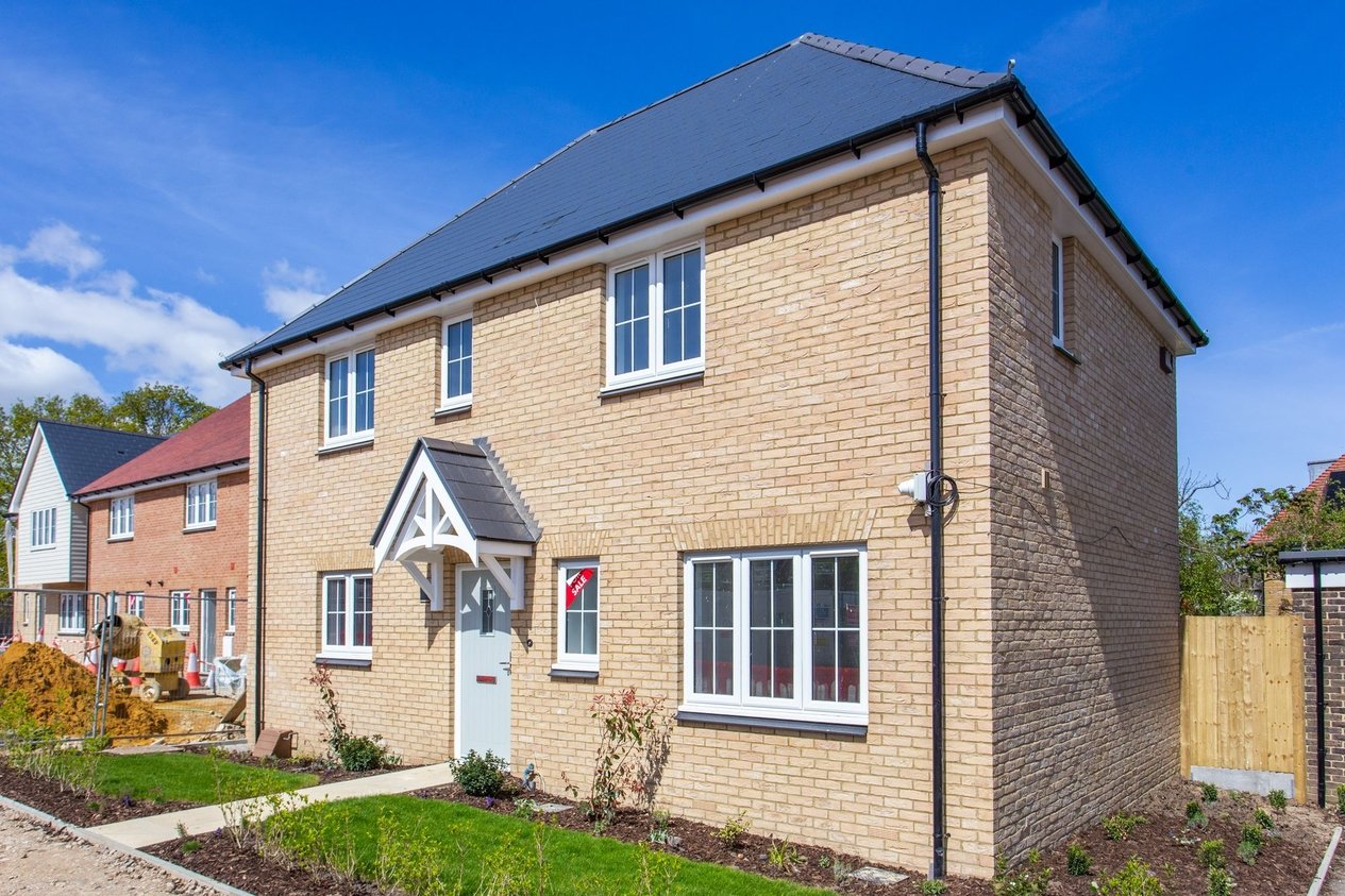 Properties For Sale in Vulcan Close  Whitstable