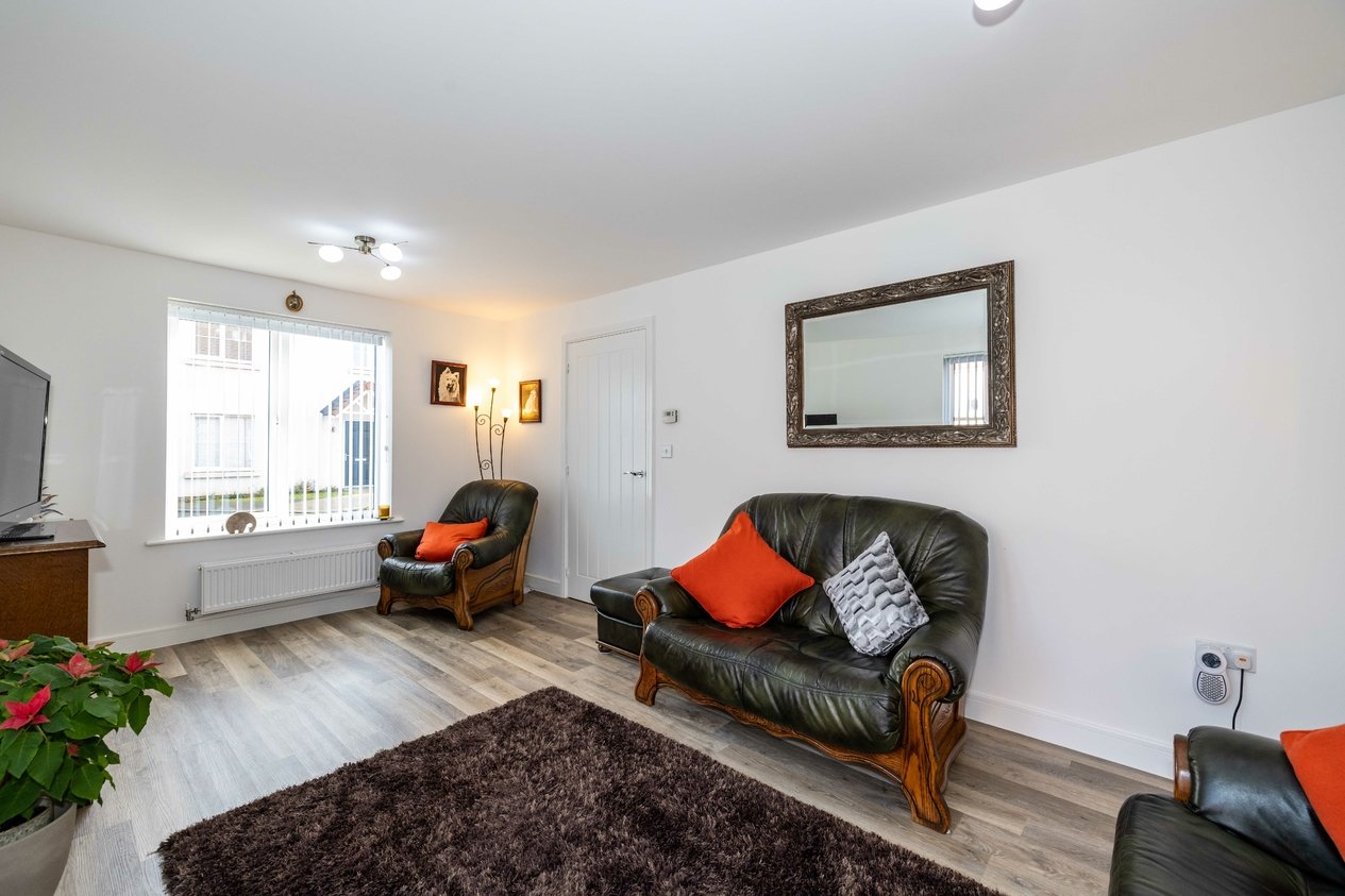 Properties For Sale in Wales Crescent Canterbury