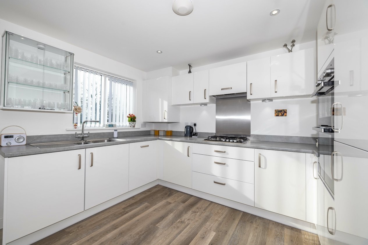 Properties For Sale in Wales Crescent Canterbury
