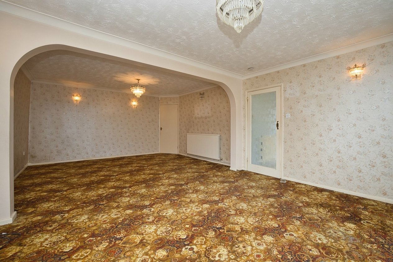 Properties For Sale in Wallace Way Broadstairs
