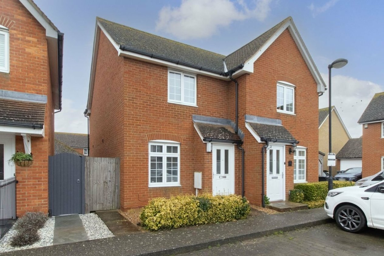 Properties For Sale in Wallis Court Herne Bay