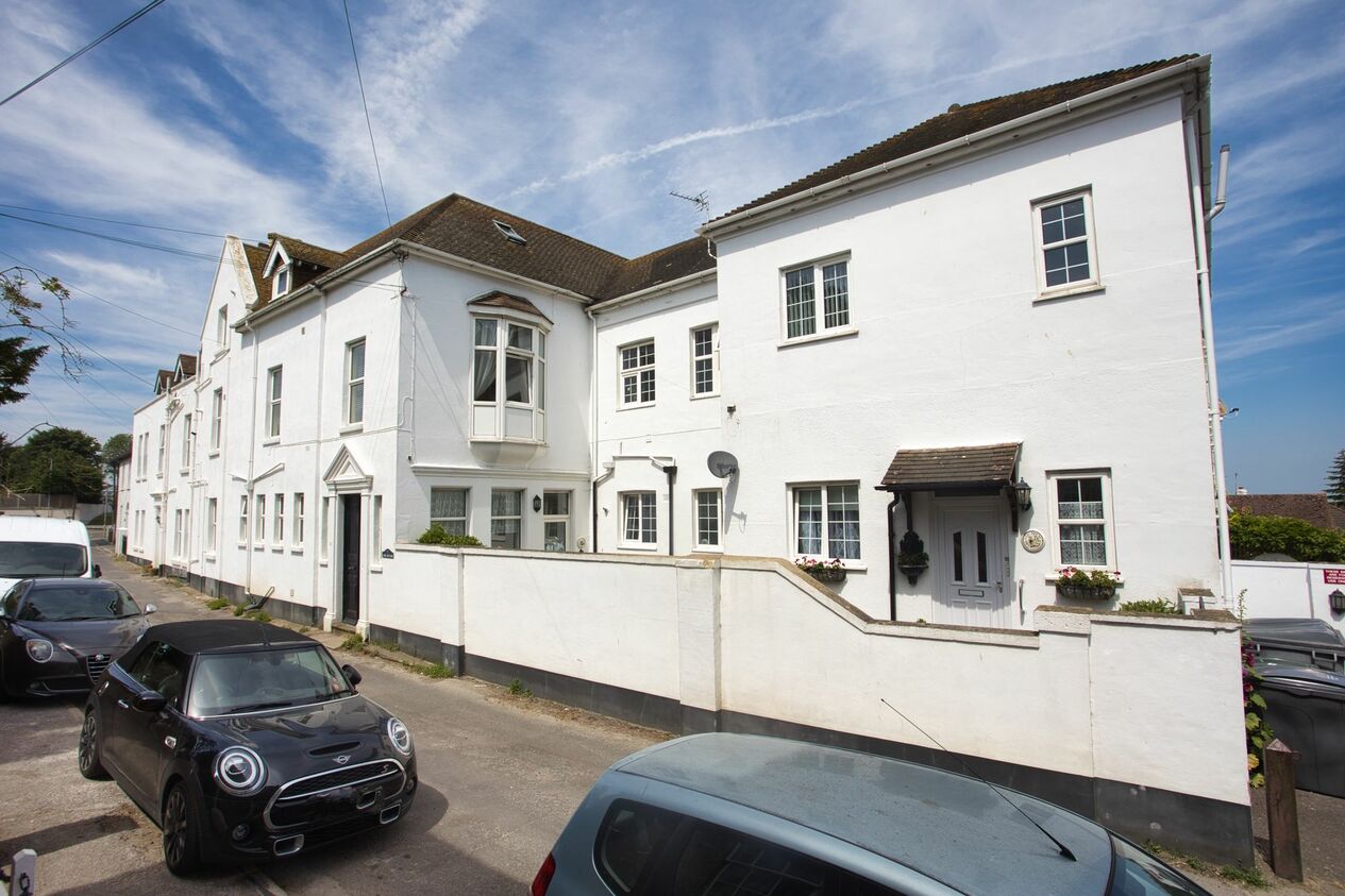 Properties For Sale in Walmer Castle Road  Walmer