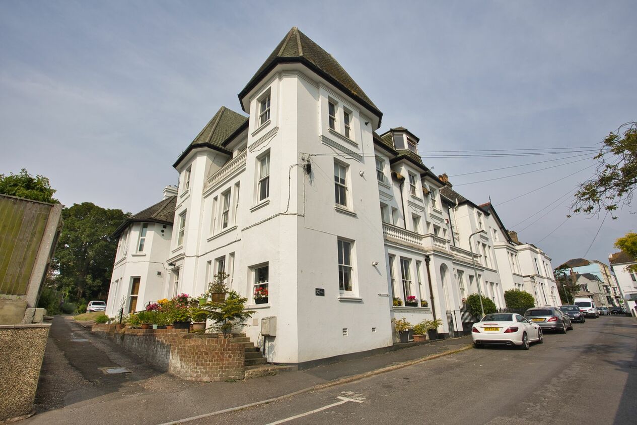 Properties Sold Subject To Contract in Walmer Castle Road  Walmer