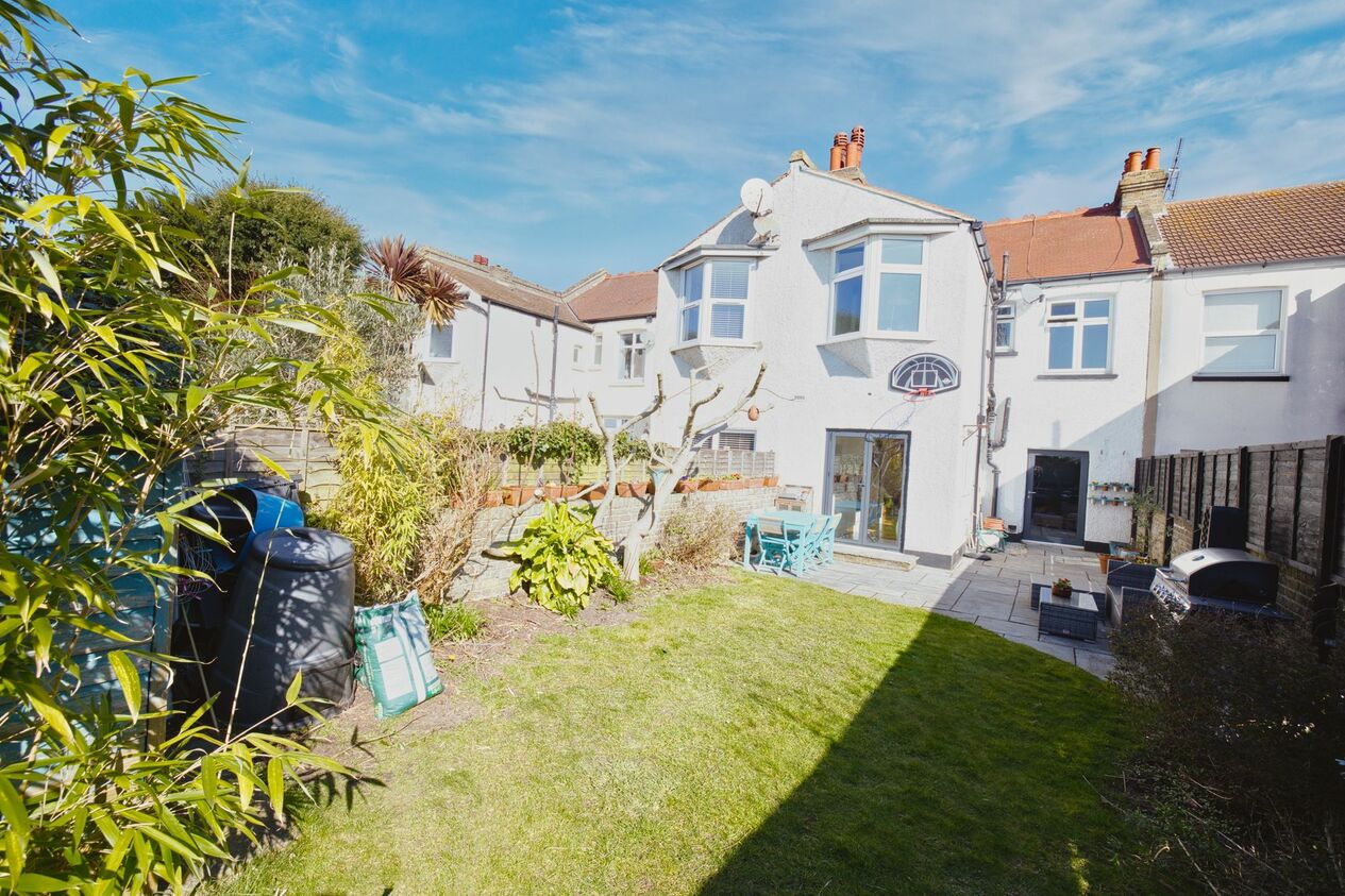 Properties For Sale in Walmsley Road  Broadstairs