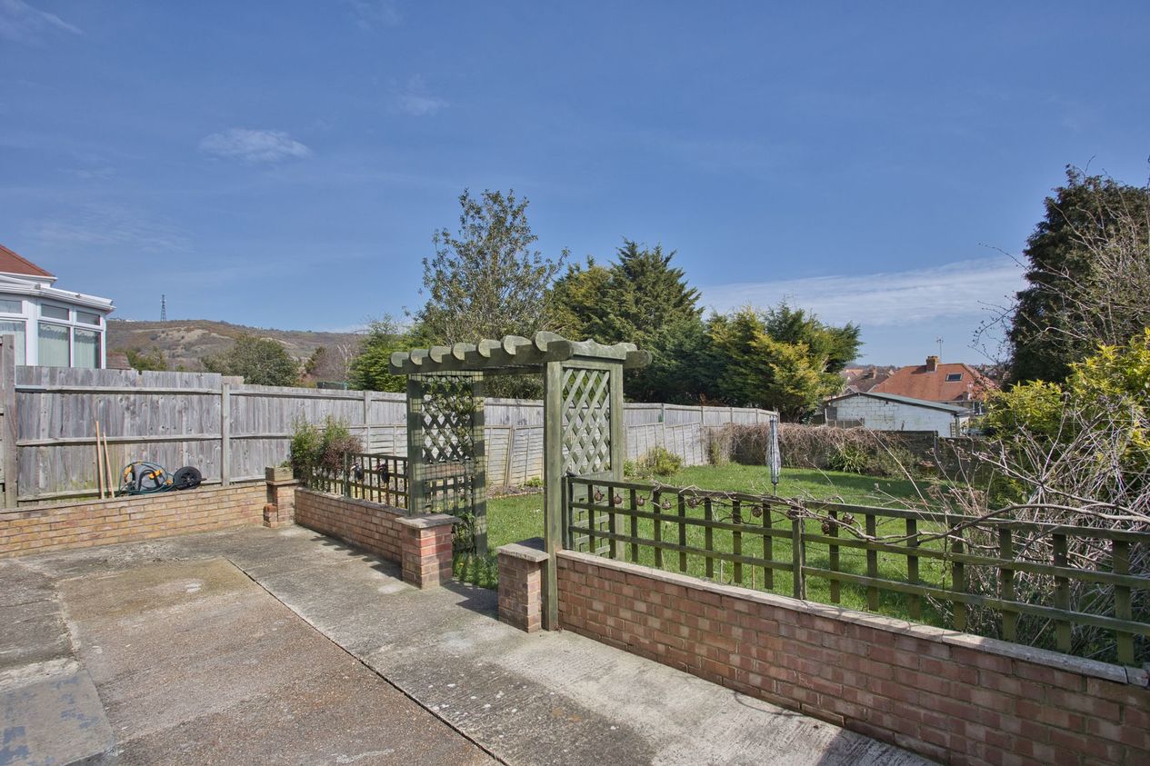 Properties Sold Subject To Contract in Walton Gardens  Folkestone