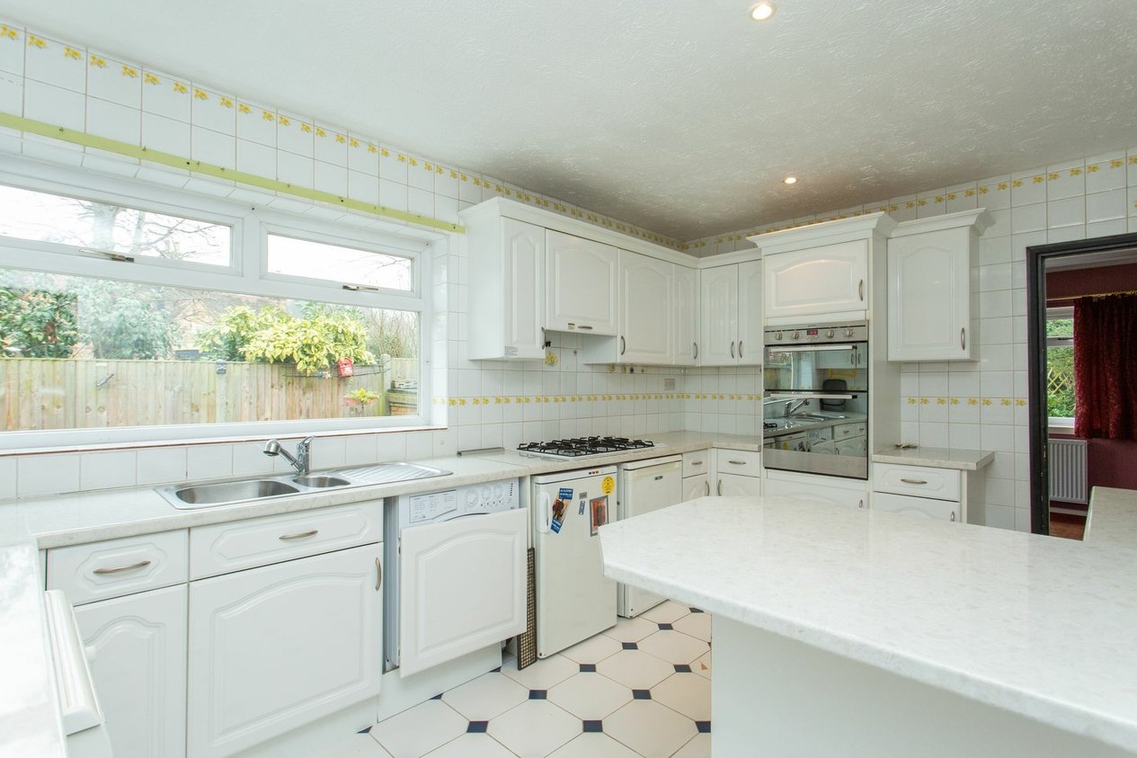 Properties For Sale in Ware  Ash