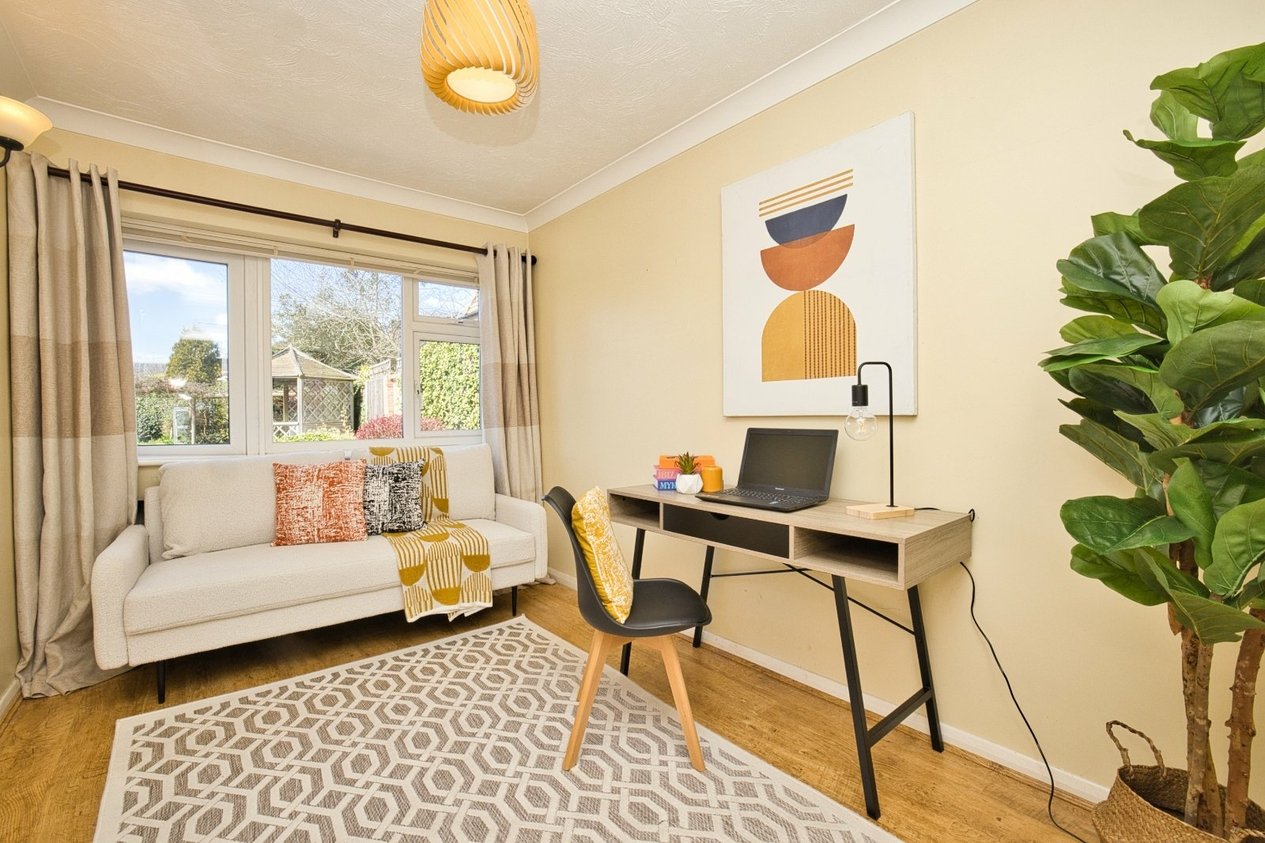 Properties Under Offer in Warre Avenue Ramsgate