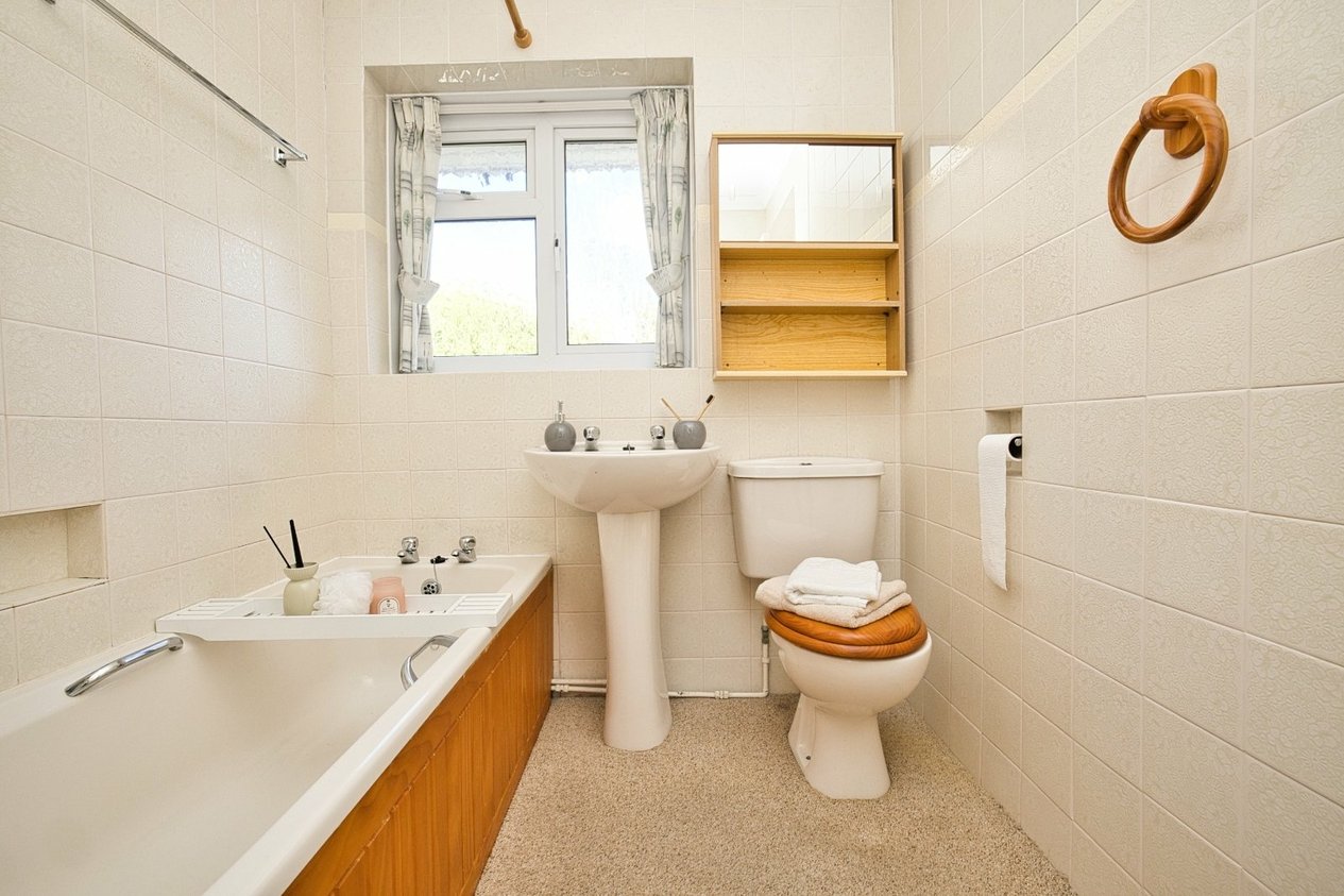 Properties Under Offer in Warre Avenue Ramsgate