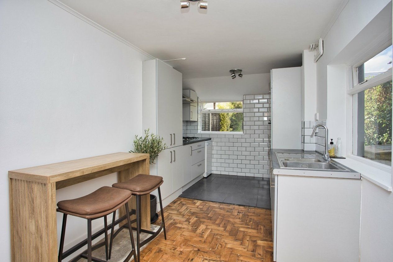 Properties For Sale in Warren Road Folkestone