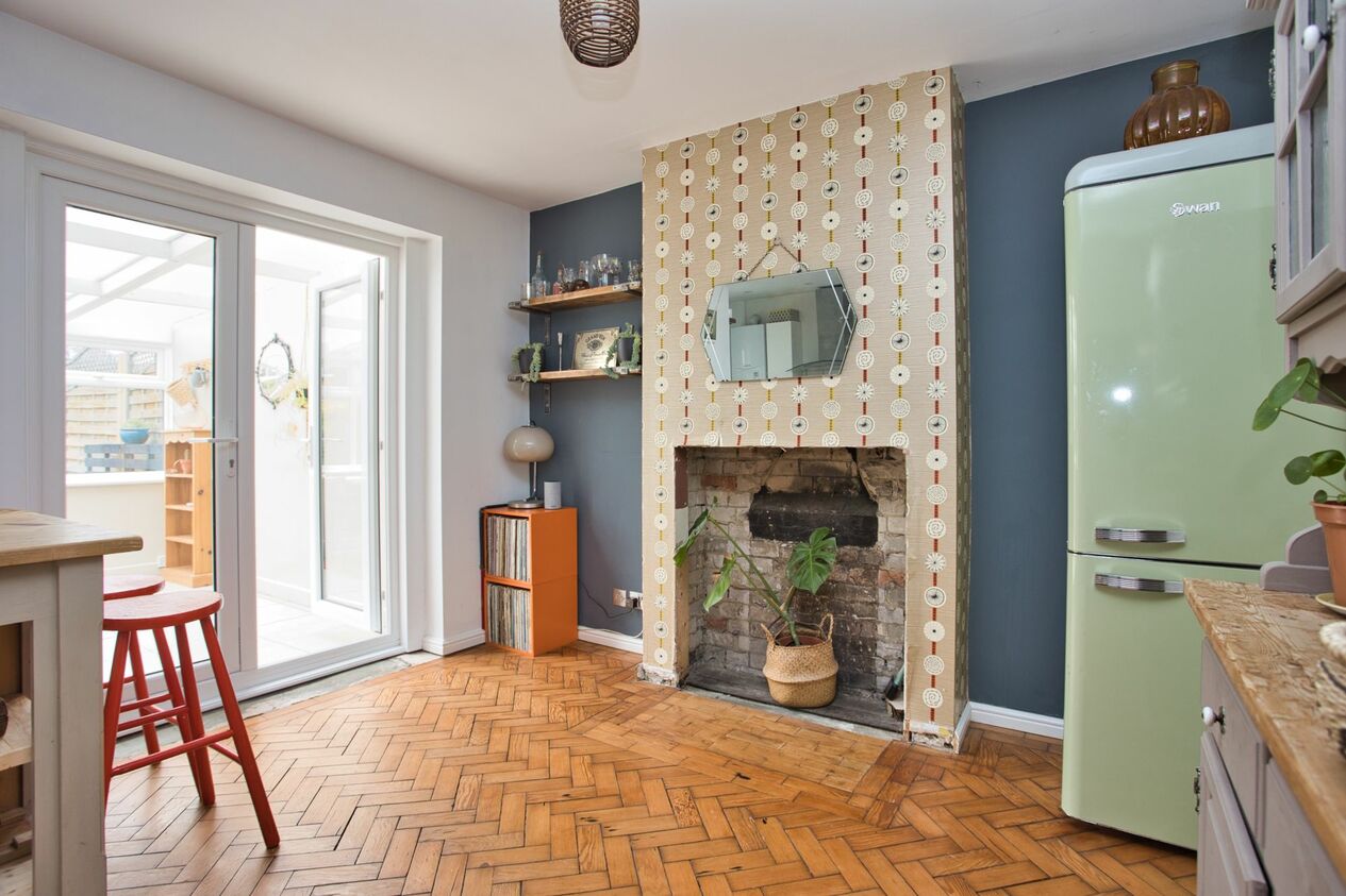 Properties For Sale in Warren Way  Folkestone