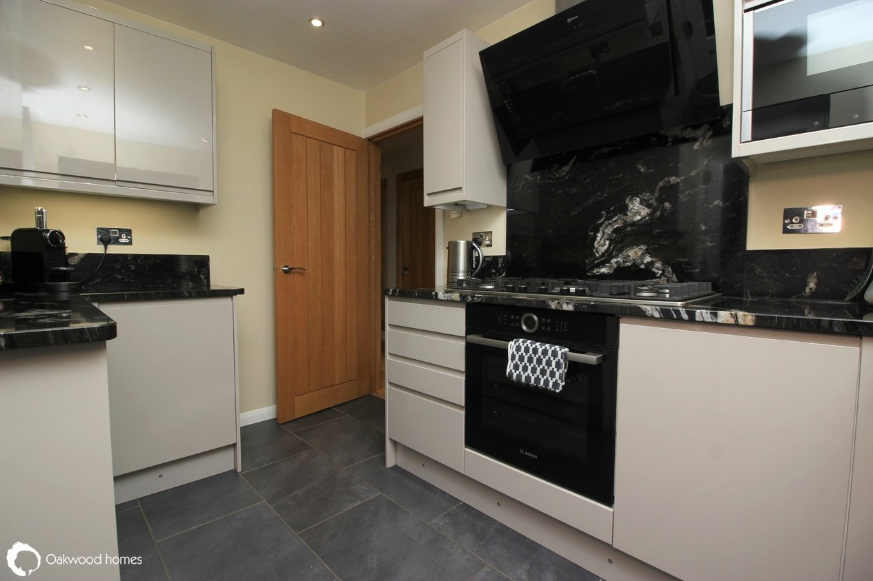Properties Under Offer in Warwick Drive 