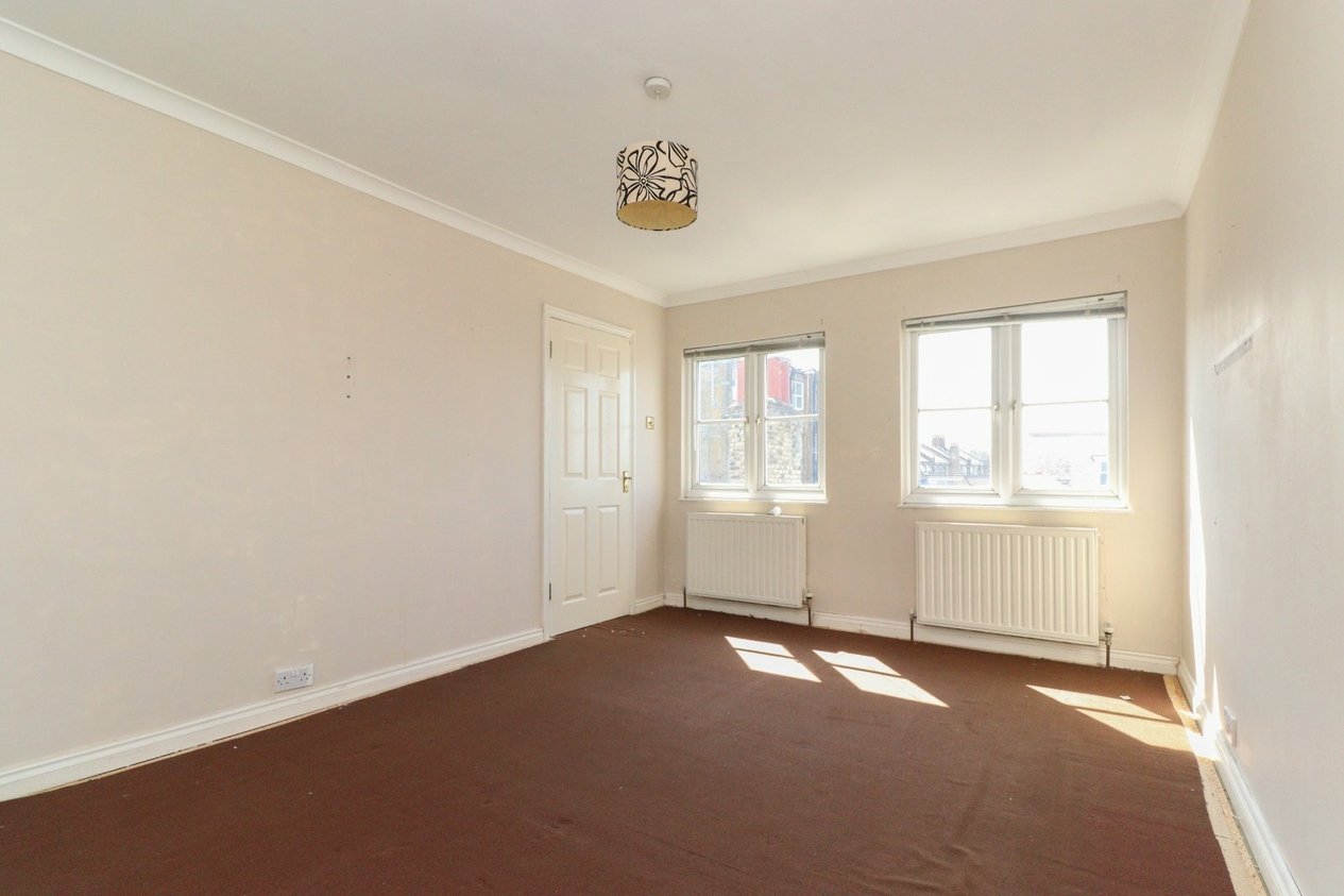 Properties For Sale in Warwick Road Cliftonville