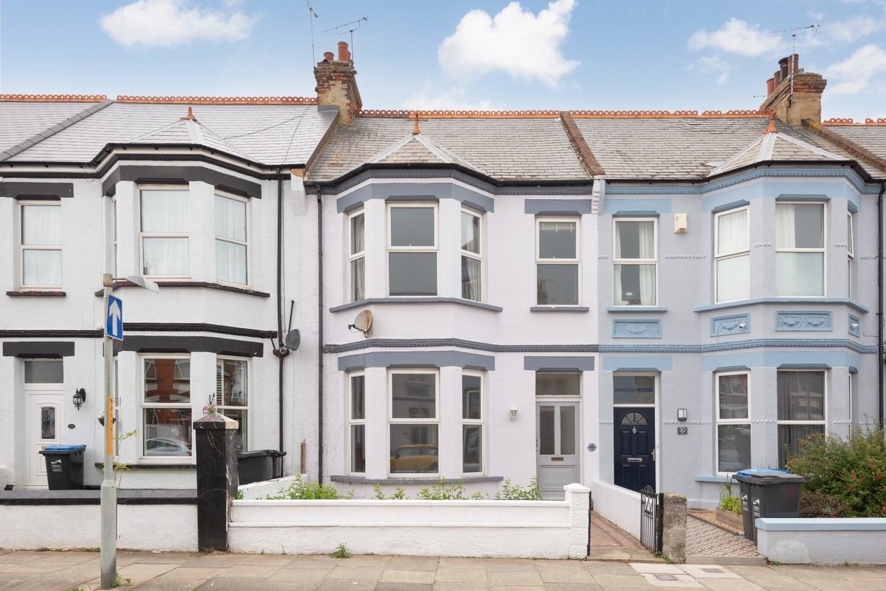 Properties Sold Subject To Contract in Warwick Road Cliftonville