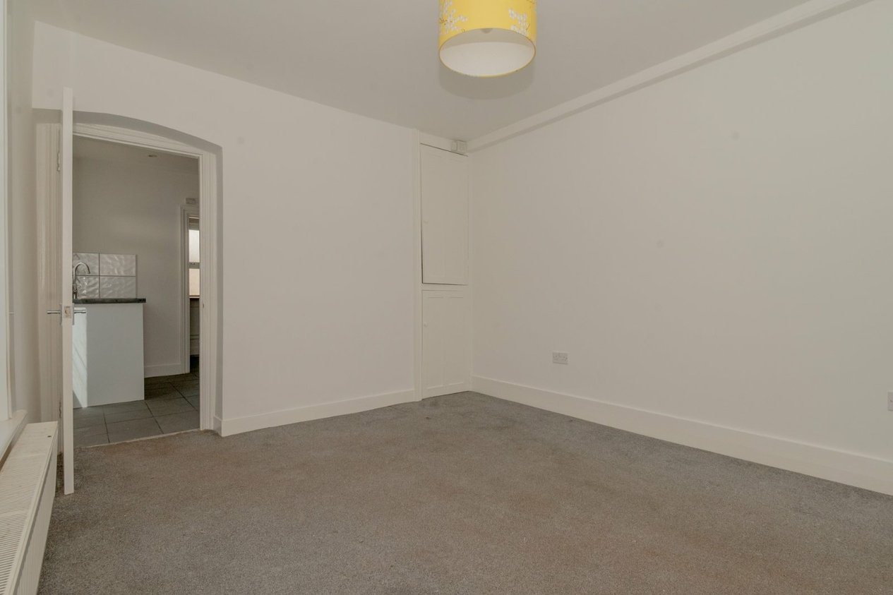 Properties For Sale in Warwick Road Margate