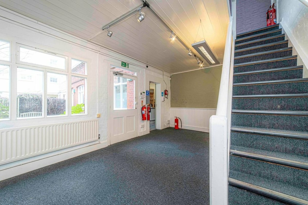 Properties To Let in Watling Street Canterbury