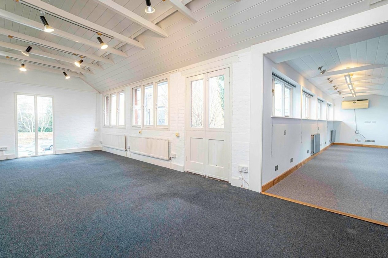 Properties To Let in Watling Street Canterbury