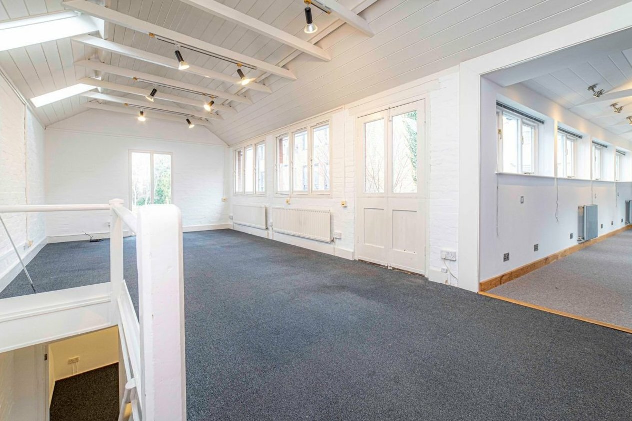 Properties To Let in Watling Street Canterbury