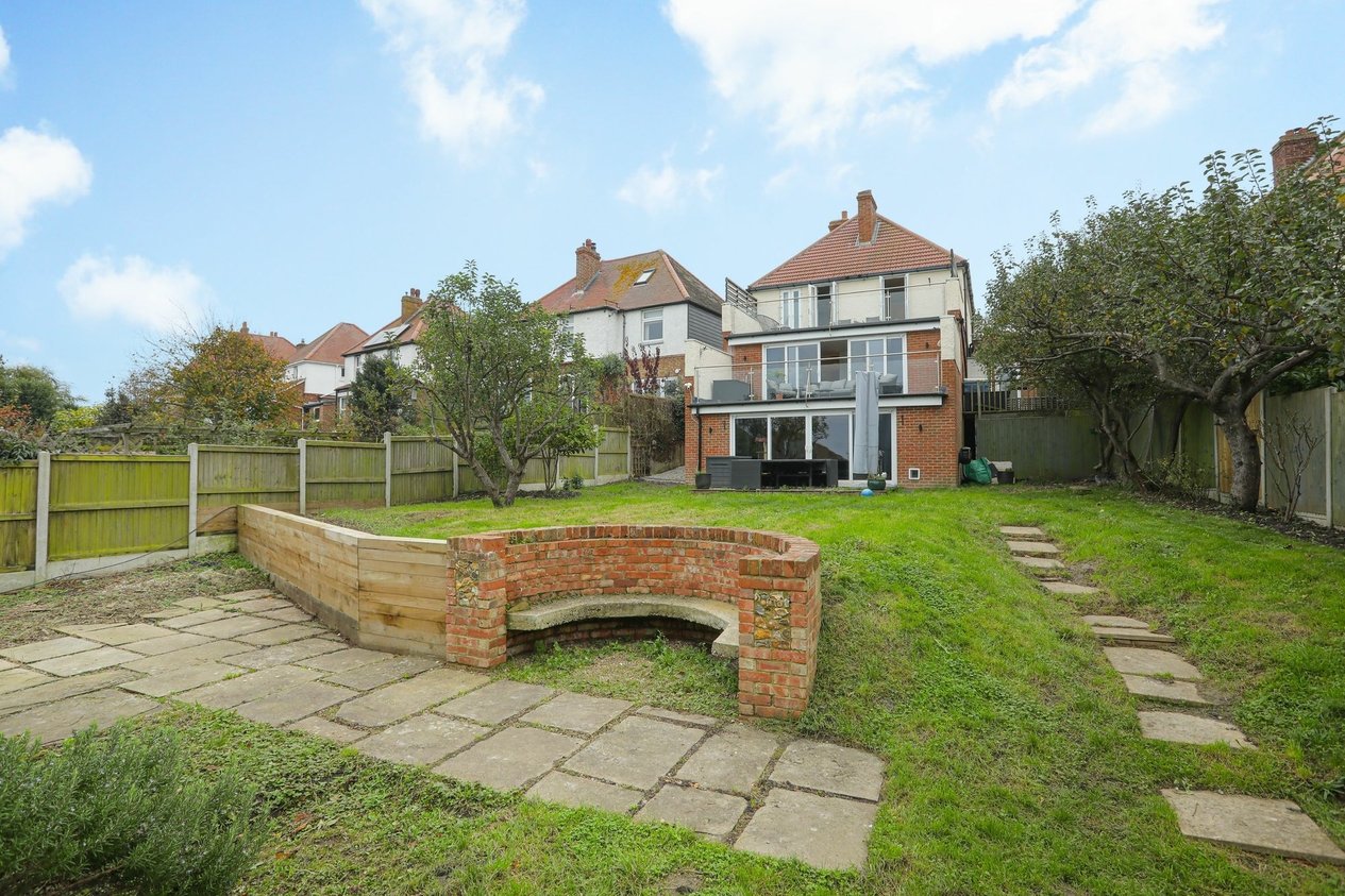 Properties For Sale in Wear Bay Crescent  Folkestone