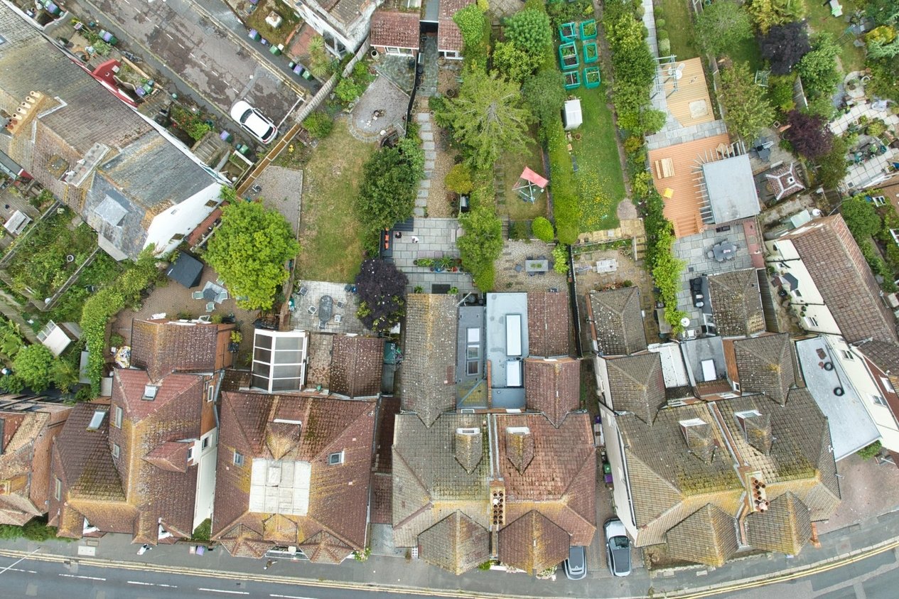 Properties For Sale in Wear Bay Road Folkestone
