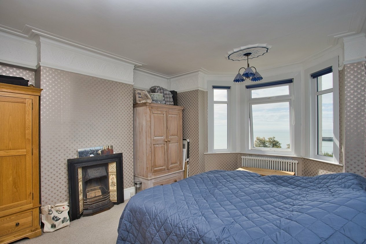 Properties For Sale in Wear Bay Road Folkestone