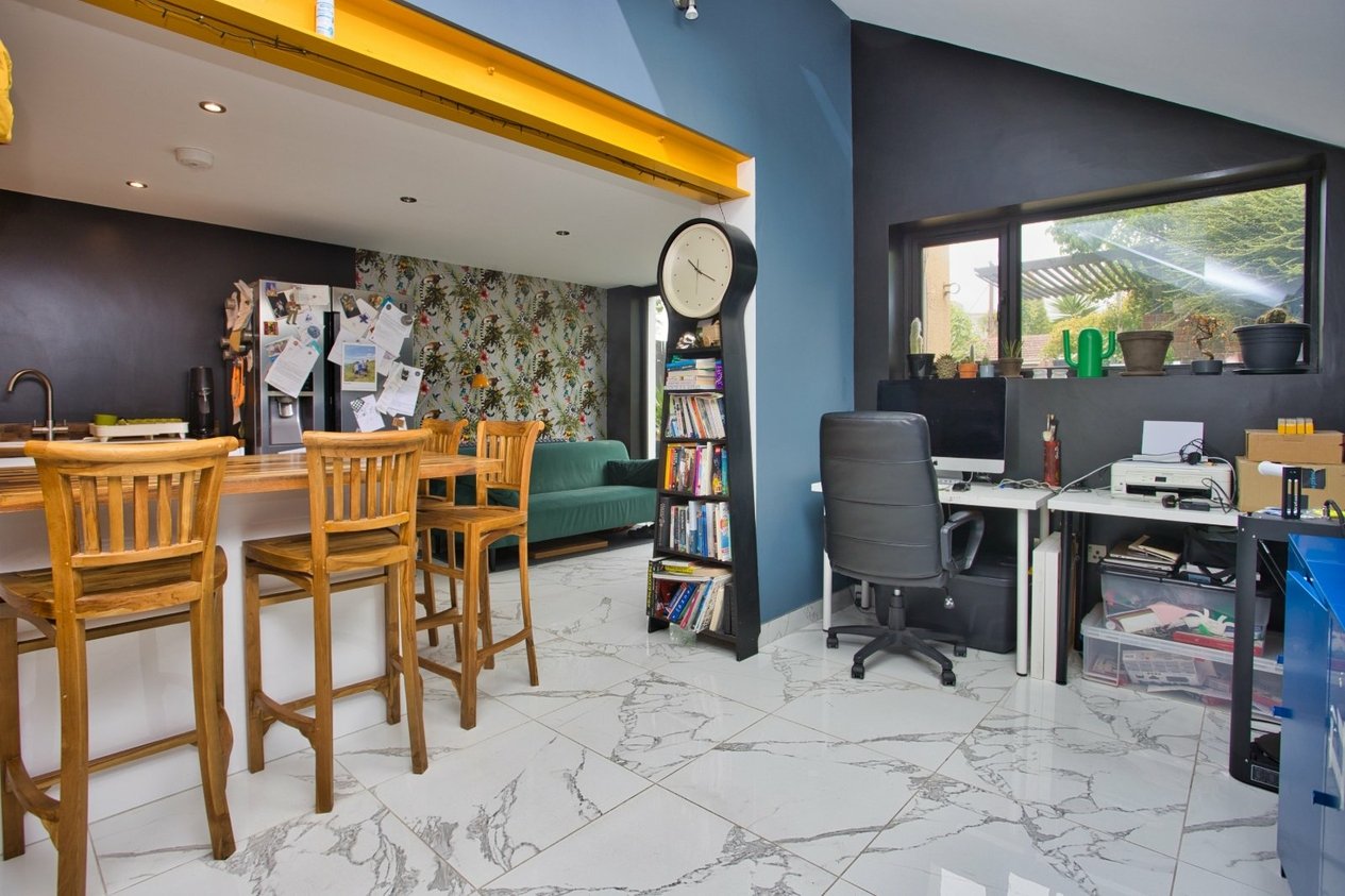 Properties For Sale in Wear Bay Road Folkestone