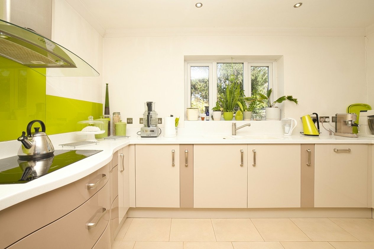 Properties For Sale in Wellesley Close Broadstairs