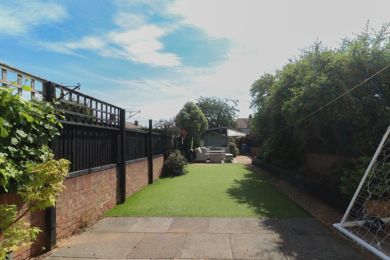 Properties For Sale in Wellesley Road Westgate-on-Sea