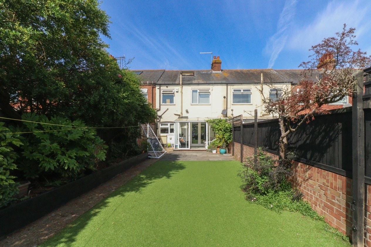 Properties For Sale in Wellesley Road Westgate-on-Sea