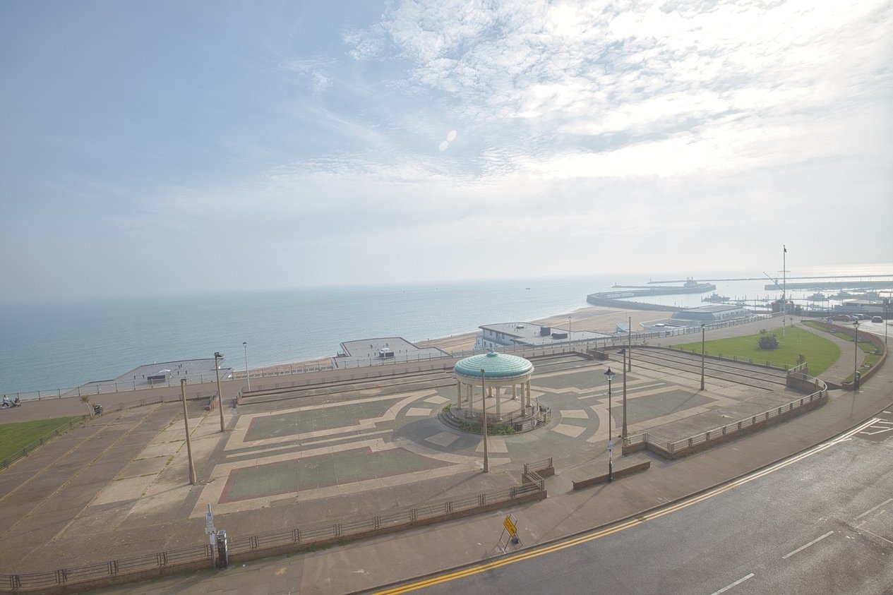 Properties For Sale in Wellington Crescent Ramsgate