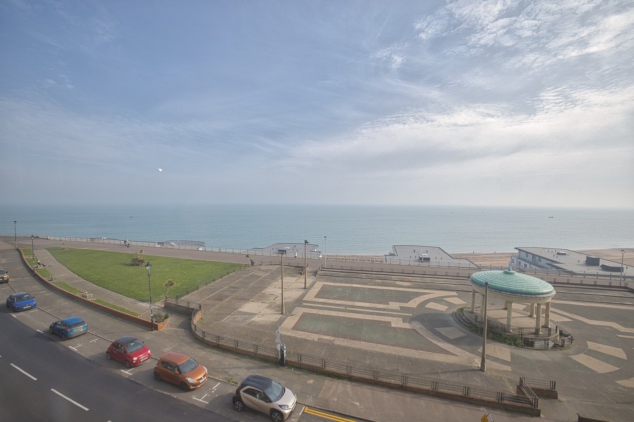 Properties For Sale in Wellington Crescent Ramsgate