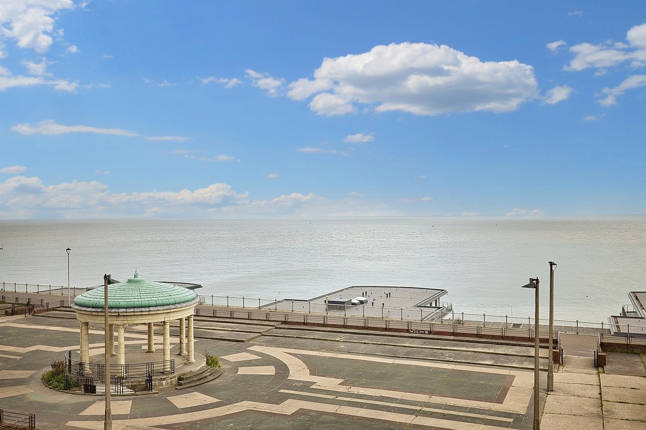 Properties For Sale in Wellington Crescent Ramsgate