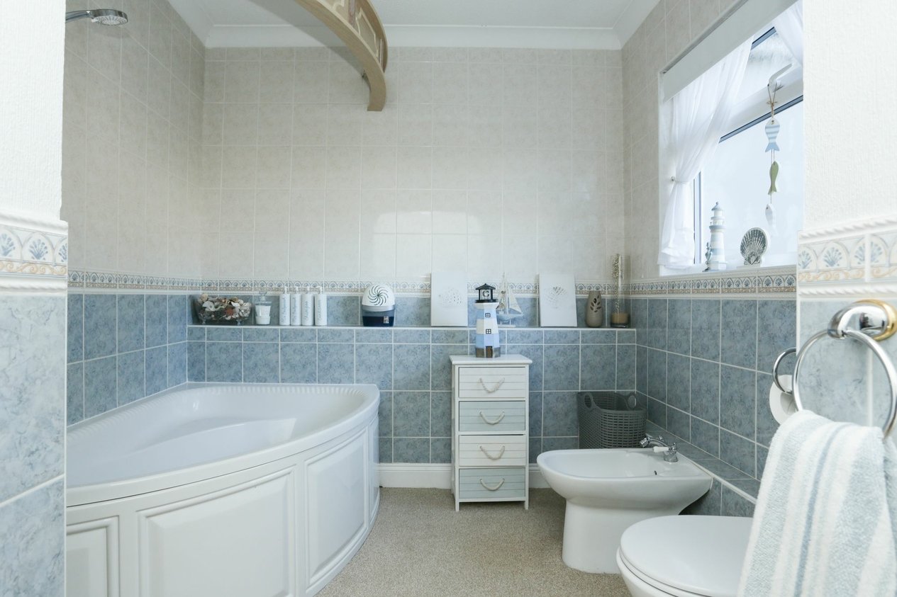 Properties For Sale in West Cliff Drive  Herne Bay