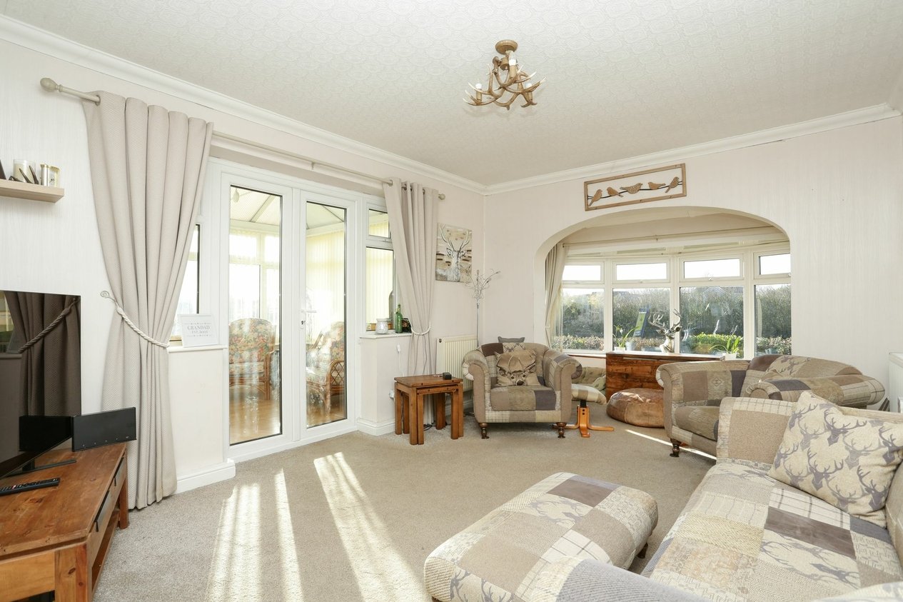 Properties For Sale in West Cliff Drive  Herne Bay