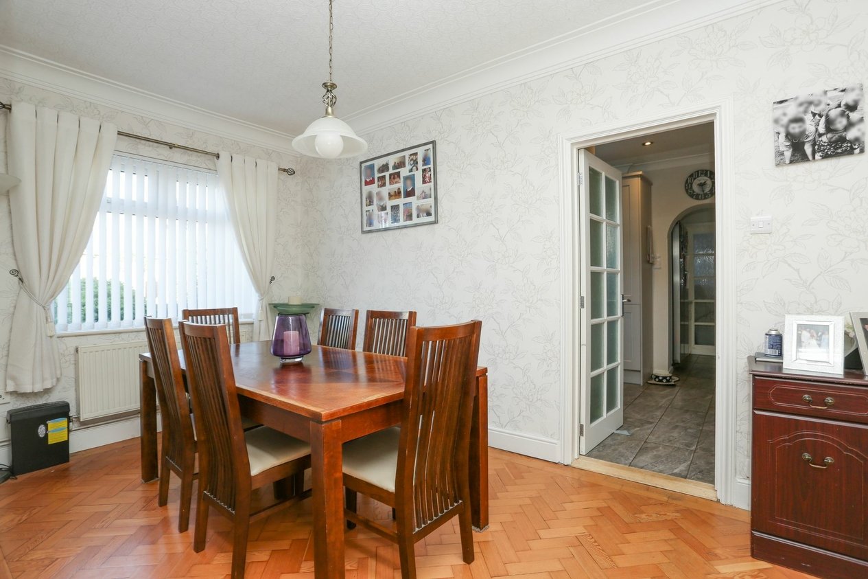 Properties For Sale in West Cliff Drive  Herne Bay