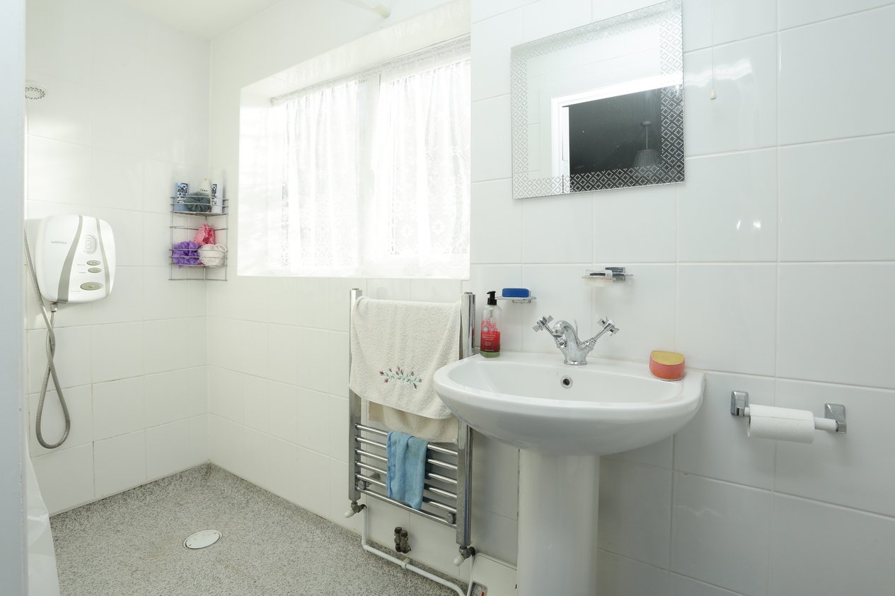 Properties For Sale in West Cliff Drive Herne Bay