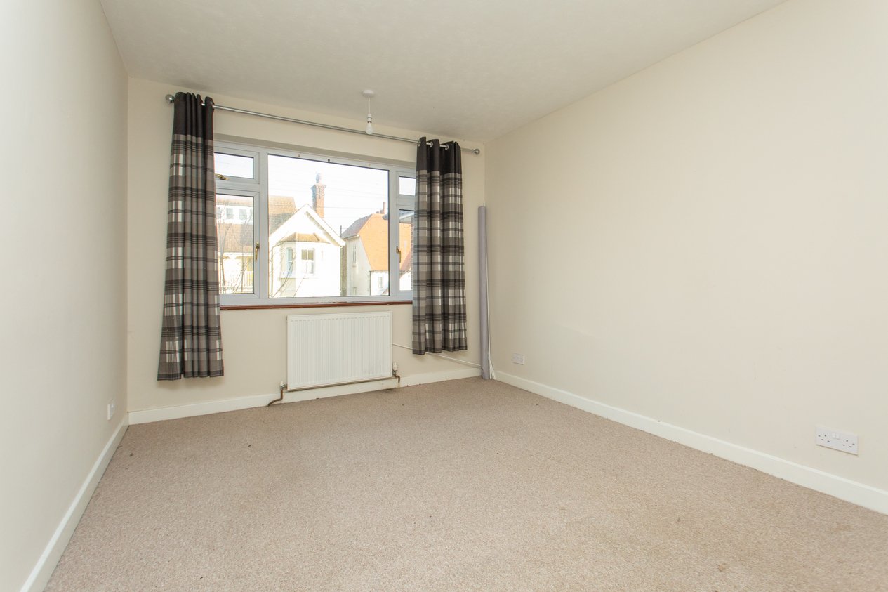 Properties Under Offer in West Cliff Road Broadstairs