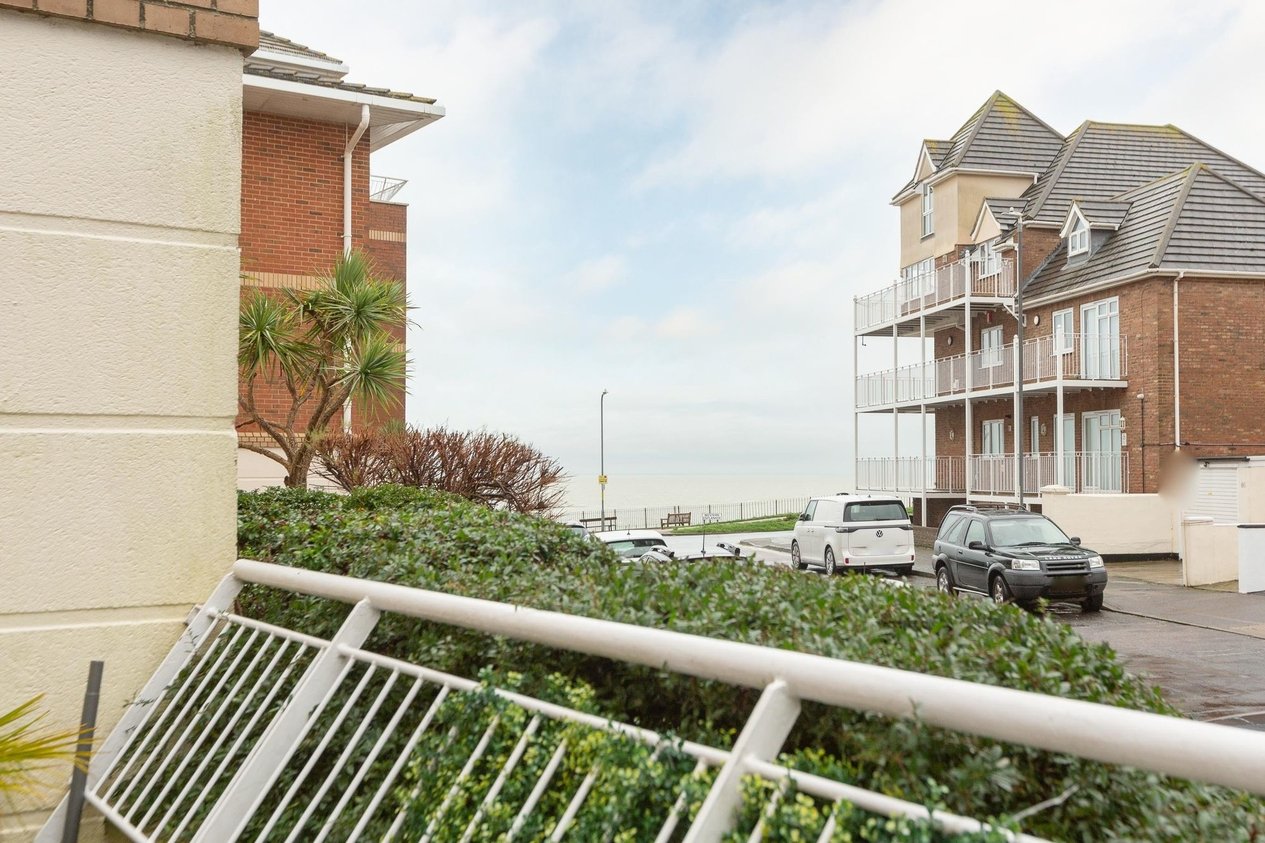 Properties For Sale in West Cliff Road  Charleston Court
