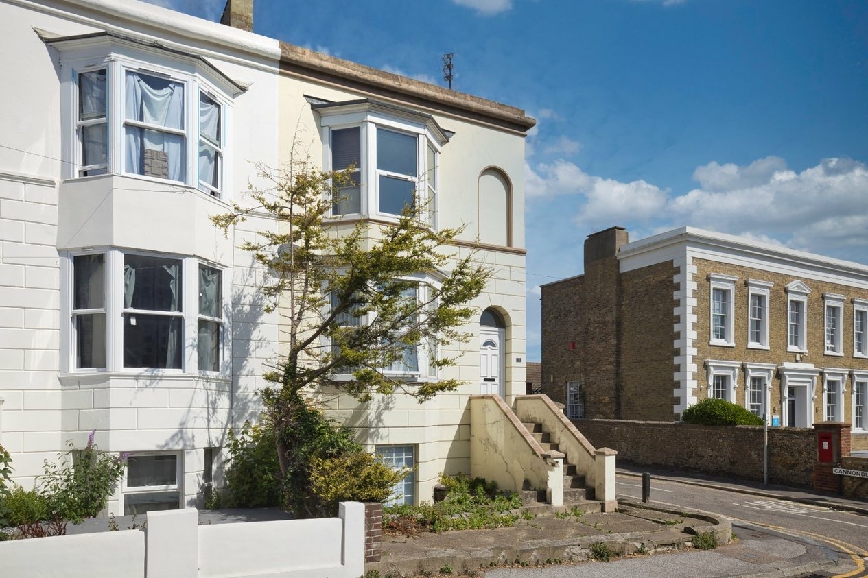 Properties For Sale in West Cliff Road Ramsgate