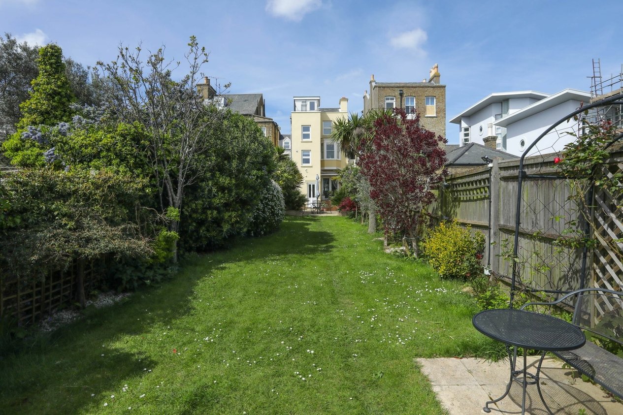 Properties For Sale in West Cliff Road  Ramsgate